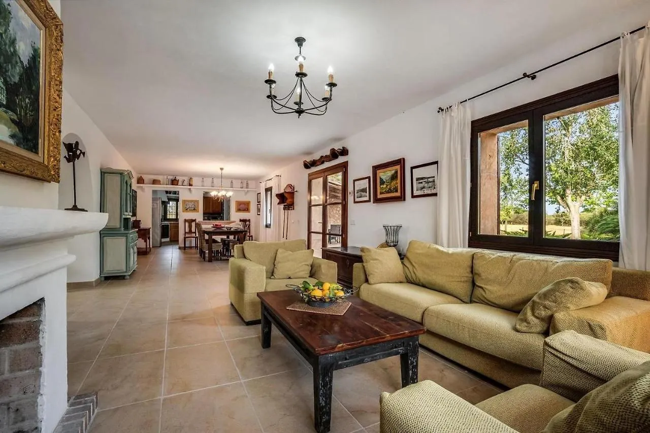 Holiday home Finca Can Moleta Cala Mandia